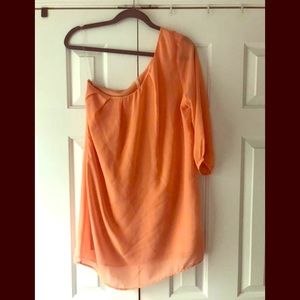 One shoulder dress